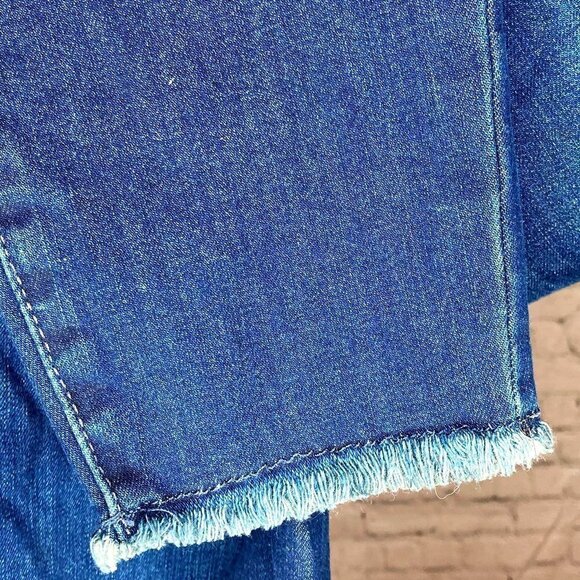 Style&Co raw hem skinny ankle jeans - Picture 4 of 4